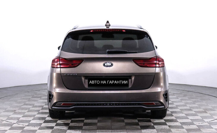Kia Ceed - Фото 3