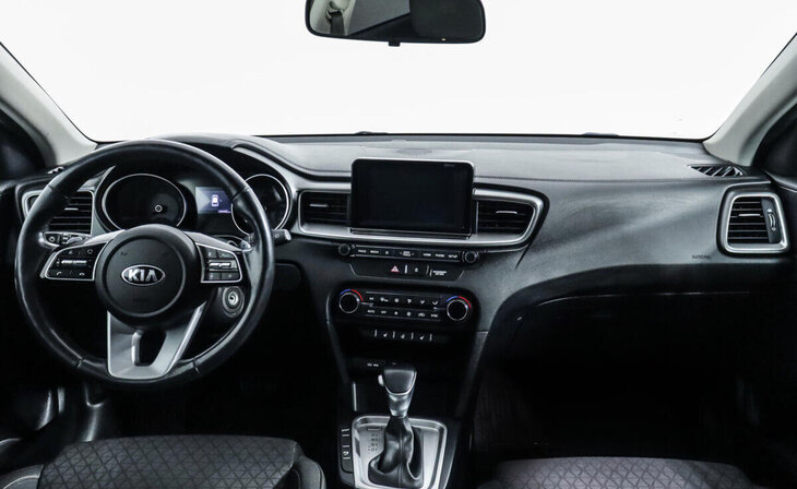 Kia Ceed - Фото 5