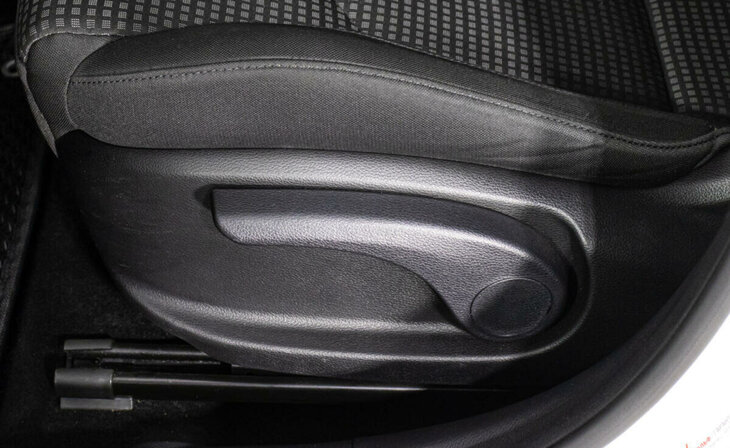 Kia Ceed - Фото 17