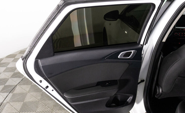 Kia Ceed - Фото 21