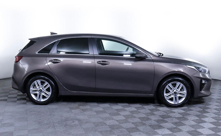 Kia Ceed - Фото 3