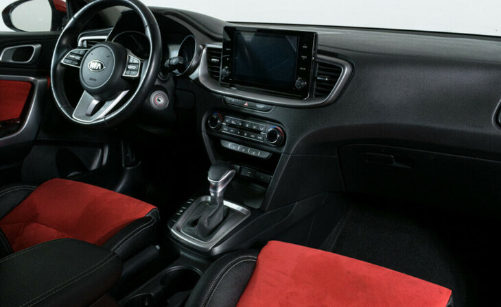 Kia Ceed - Фото 4