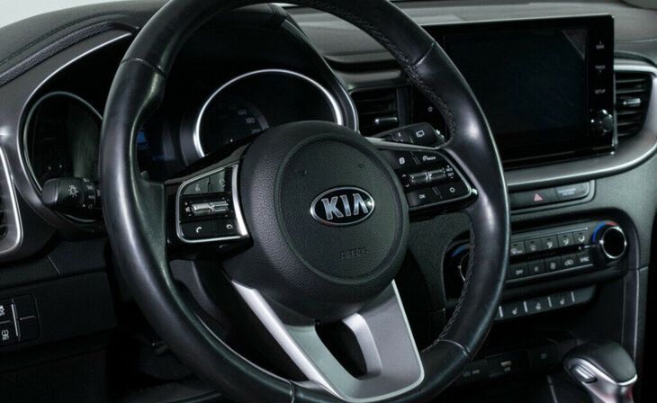 Kia Ceed - Фото 5