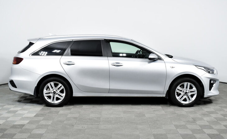 Kia Ceed - Фото 3