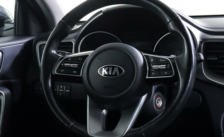 Kia Ceed - Фото 9