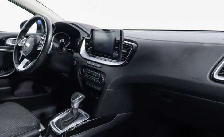 Kia Ceed - Фото 5