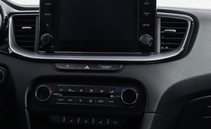 Kia Ceed - Фото 8