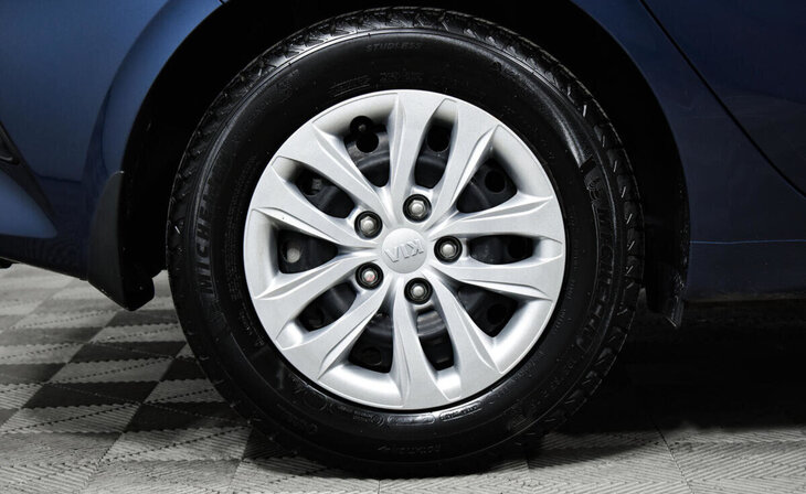 Kia Ceed - Фото 6