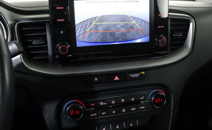 Kia Ceed - Фото 14