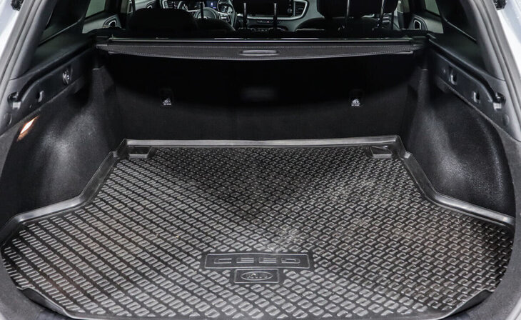 Kia Ceed - Фото 11