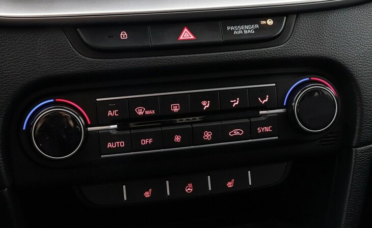 Kia Ceed - Фото 8