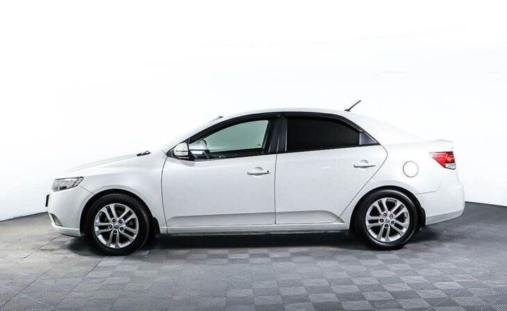 Kia Cerato - Фото 2