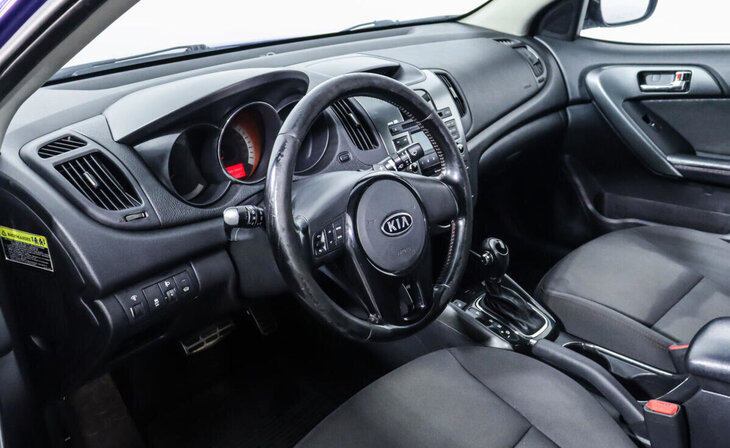 Kia Cerato - Фото 8