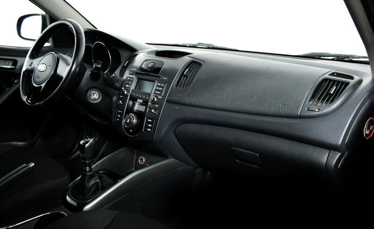 Kia Cerato - Фото 6