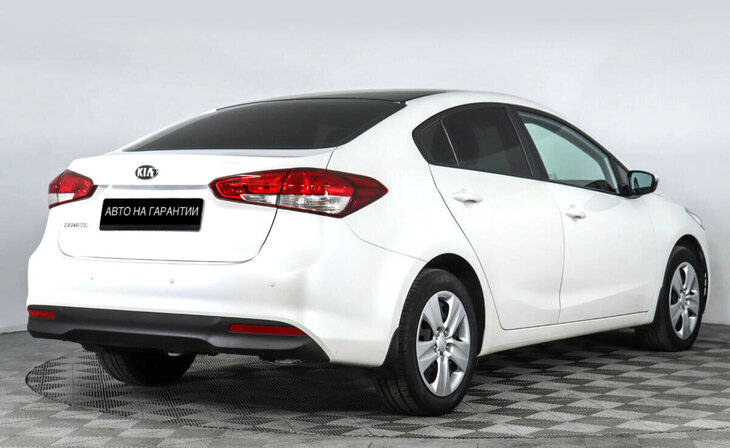 Kia Cerato - Фото 2