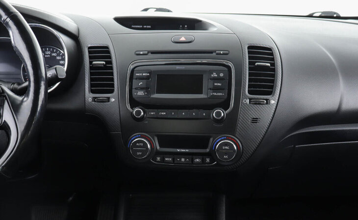 Kia Cerato - Фото 7