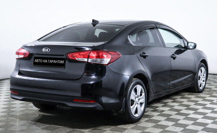 Kia Cerato - Фото 2