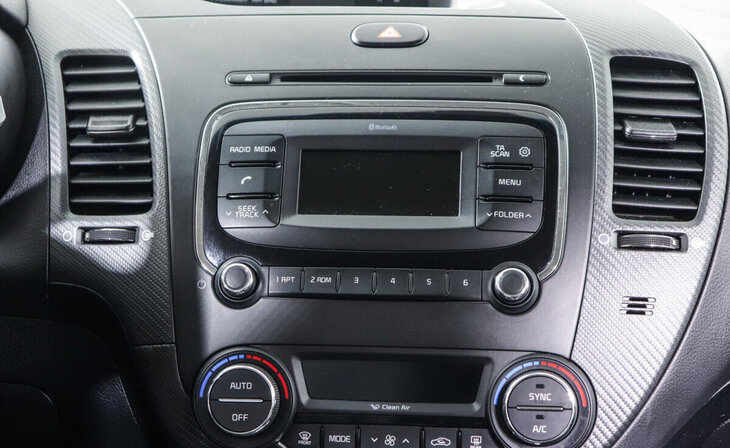 Kia Cerato - Фото 7