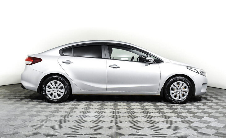 Kia Cerato - Фото 3