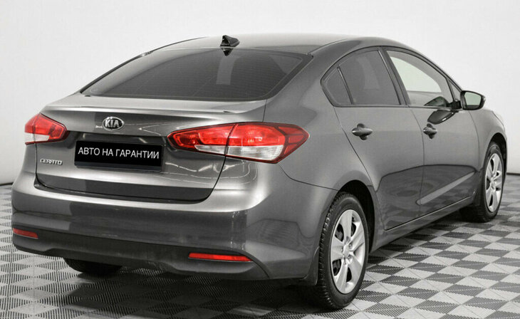 Kia Cerato - Фото 2