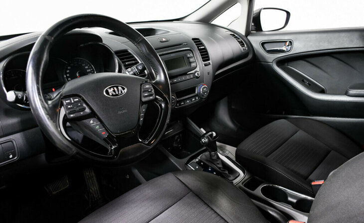 Kia Cerato - Фото 7