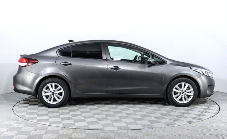 Kia Cerato - Фото 3