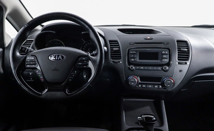 Kia Cerato - Фото 8