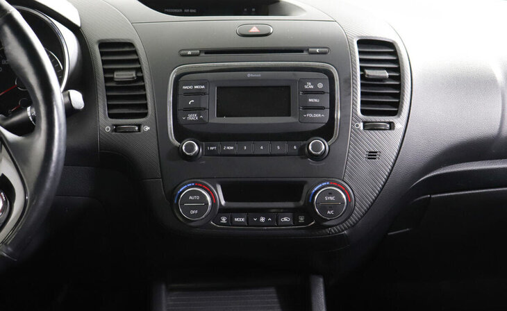 Kia Cerato - Фото 8