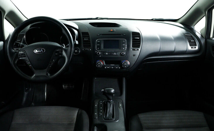 Kia Cerato - Фото 8