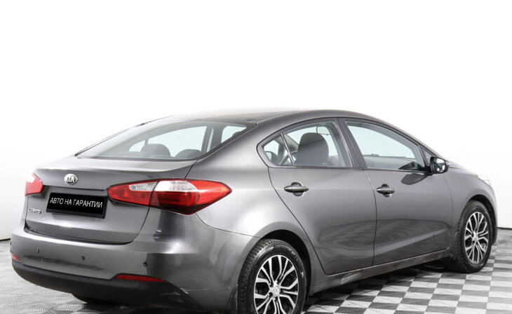 Kia Cerato - Фото 2