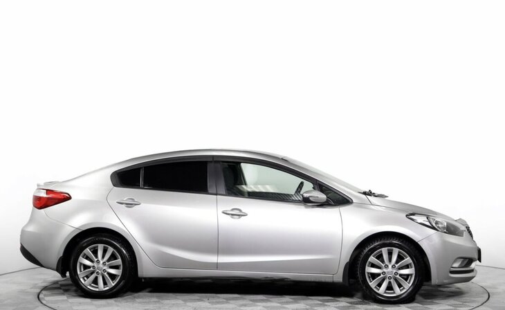 Kia Cerato - Фото 3