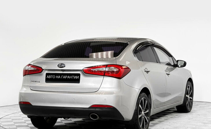 Kia Cerato - Фото 4