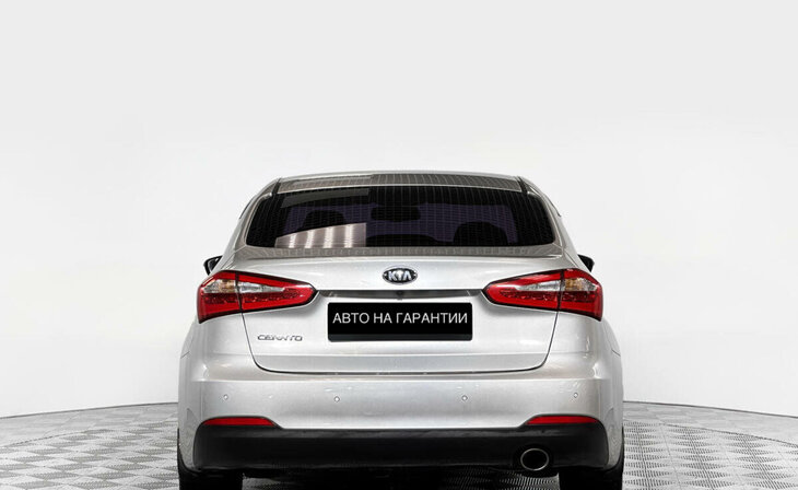 Kia Cerato - Фото 5