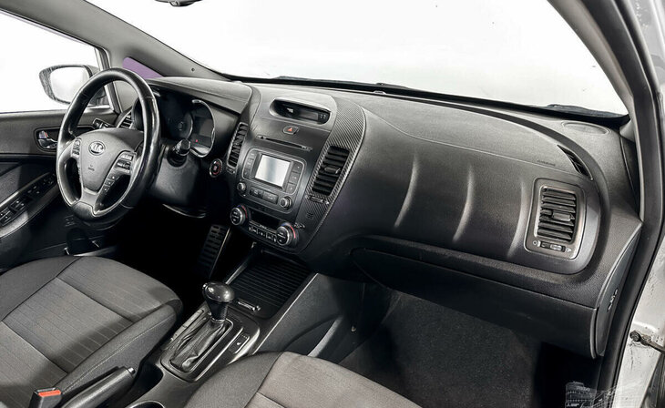 Kia Cerato - Фото 6