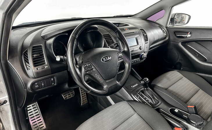 Kia Cerato - Фото 8