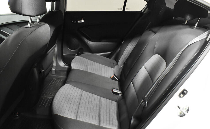 Kia Cerato - Фото 15