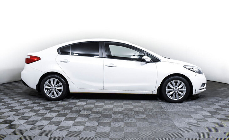 Kia Cerato - Фото 3