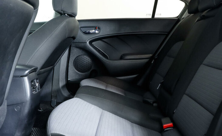 Kia Cerato - Фото 9