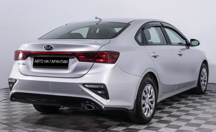 Kia Cerato - Фото 4