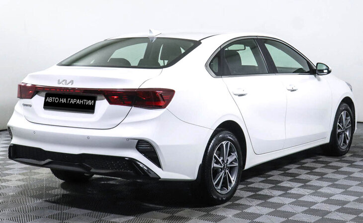 Kia Cerato - Фото 2