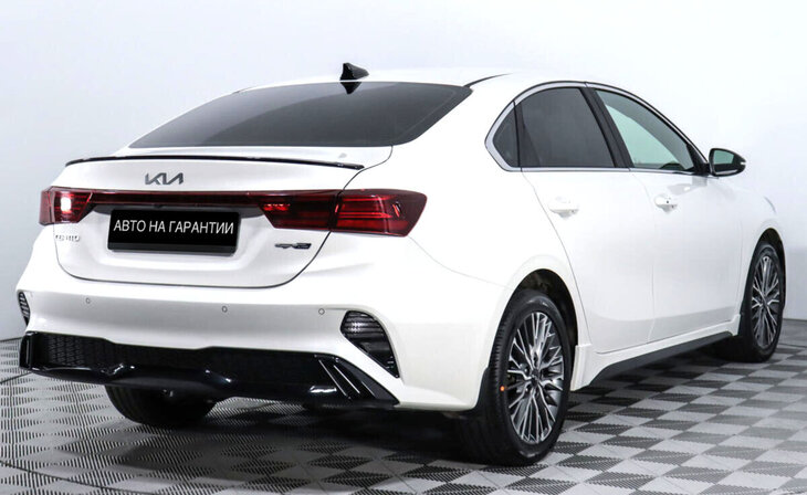 Kia Cerato - Фото 2