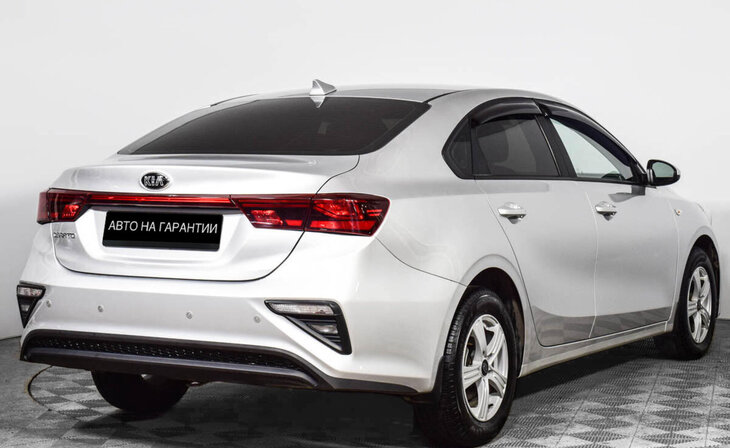 Kia Cerato - Фото 2