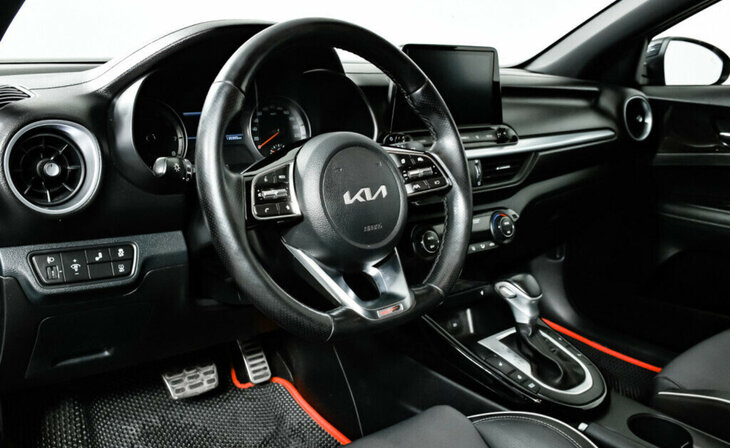 Kia Cerato - Фото 10