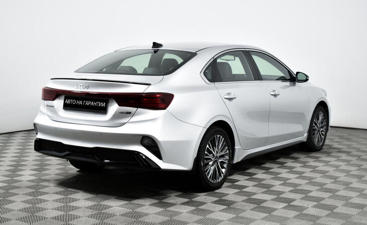 Kia Cerato - Фото 4