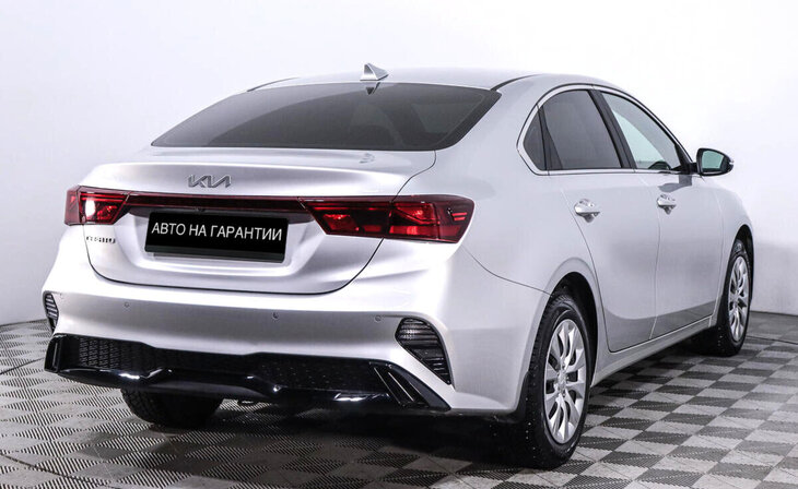 Kia Cerato - Фото 2