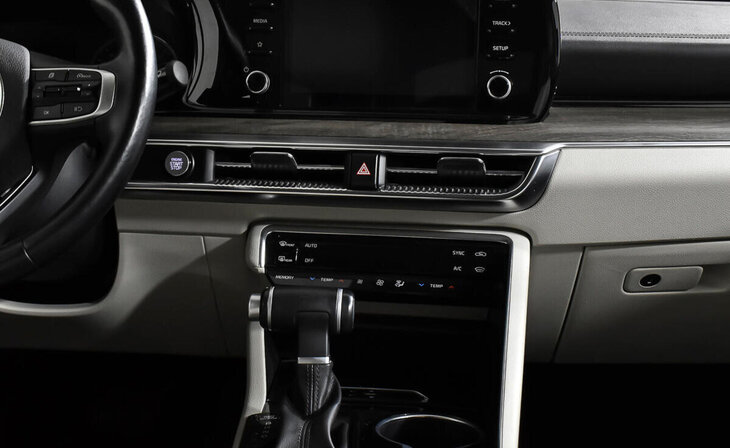 Kia K5 - Фото 11