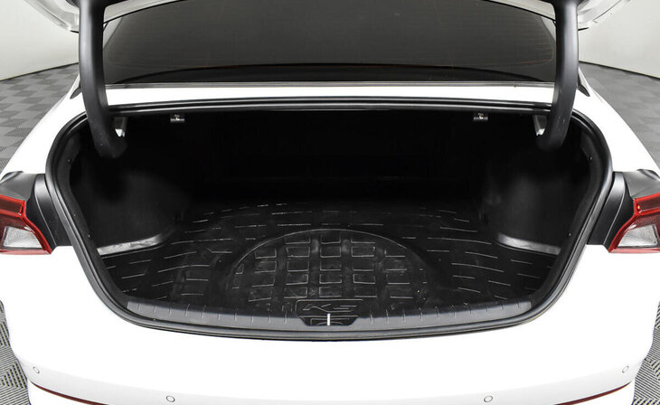 Kia K5 - Фото 15