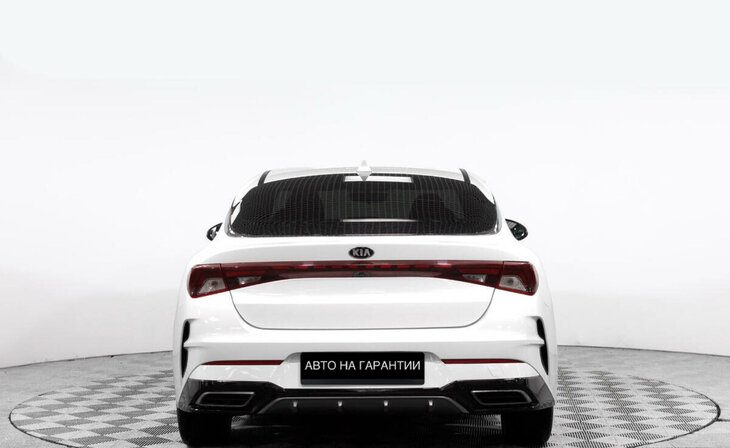 Kia K5 - Фото 3