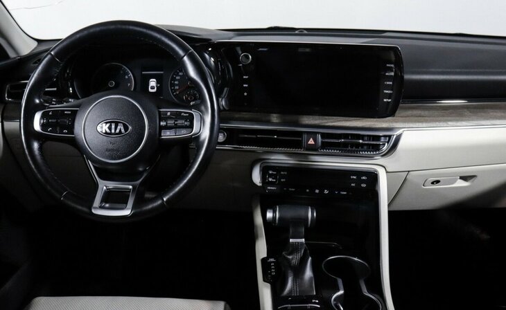 Kia K5 - Фото 8