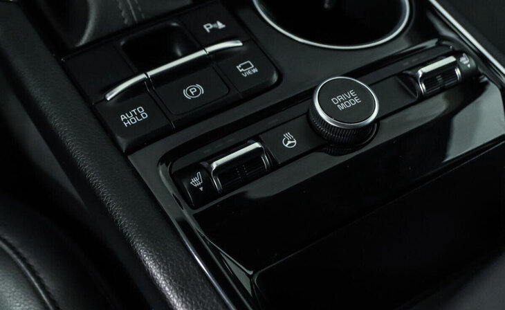 Kia K5 - Фото 11